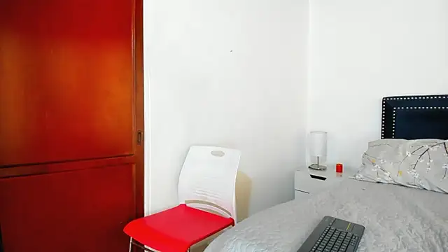 ZulyMichels online show from 10/03/25, 02:36