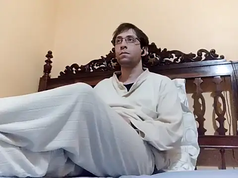 White rabbit  online show from 01/11/25, 12:33