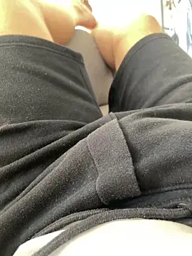 Snapshot of Krasavzi chatting on 11/02/25, 06:27 Krasavzi online show from 11/02/25, 06:27