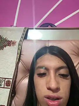 Snapshot of Ortegakim chatting on 12/14/24, 10:24 Ortegakim online show from 12/14/24, 10:24