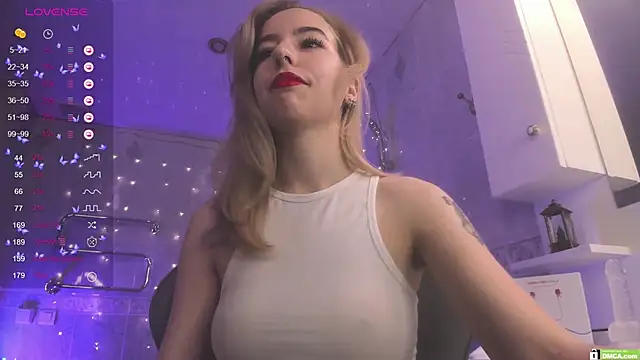 Fire moth online show from 12/28/24, 04:30