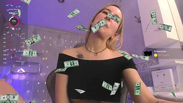 Fire moth online show from 03/10/25, 09:43