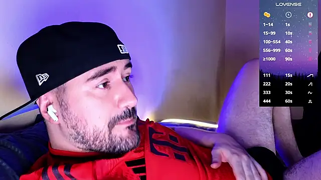 Snapshot of DominantTheo chatting on 02/09/25, 03:22 DominantTheo online show from 02/09/25, 03:22