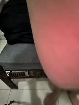 VIC22SECRET online show from 10/29/25, 01:08