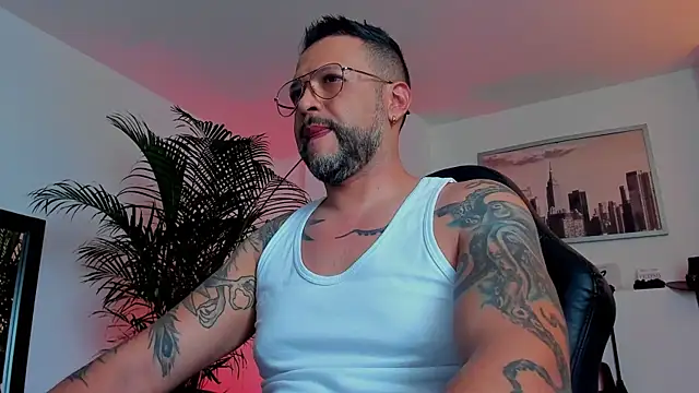 MrFrank tattoo online show from 12/02/24, 06:54