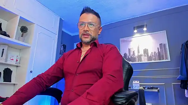 MrFrank tattoo online show from 03/18/25, 04:37