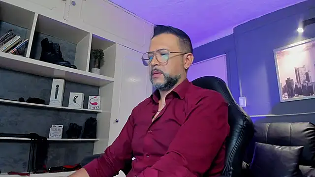 MrFrank tattoo online show from 09/18/25, 11:56