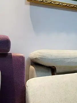 guozuo online show from 10/11/25, 02:48