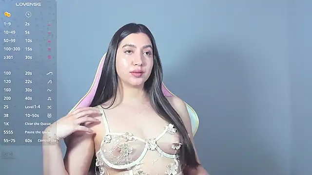 alice-love1 online show from 12/22/24, 12:39