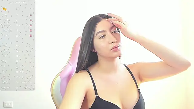 alice-love1 online show from 01/18/25, 06:21