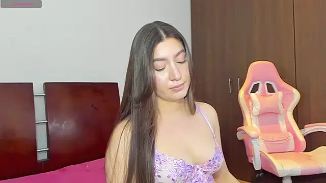 alice-love1 online show from 10/01/25, 01:44