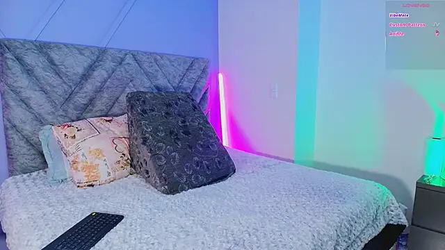 emmajohnss online show from 10/09/25, 03:48