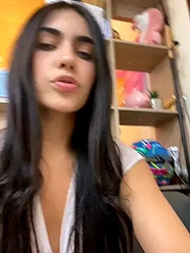 DaphneUwu online show from 11/01/25, 12:01