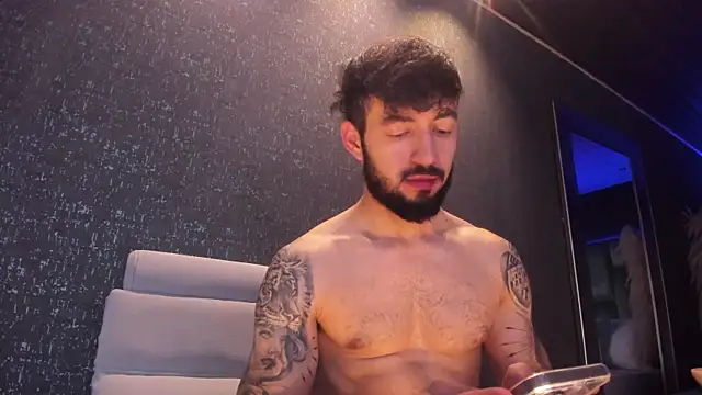 MarkWalker   online show from 03/15/25, 04:43