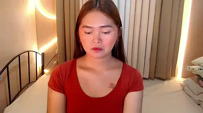 Itsme claire online show from 12/21/24, 08:28