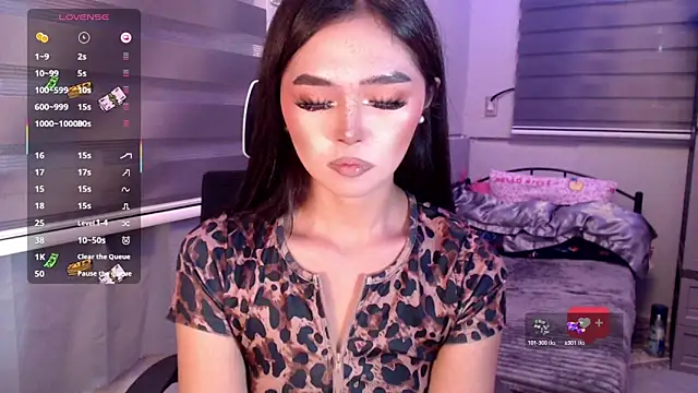 Itsme claire online show from 11/13/25, 01:37