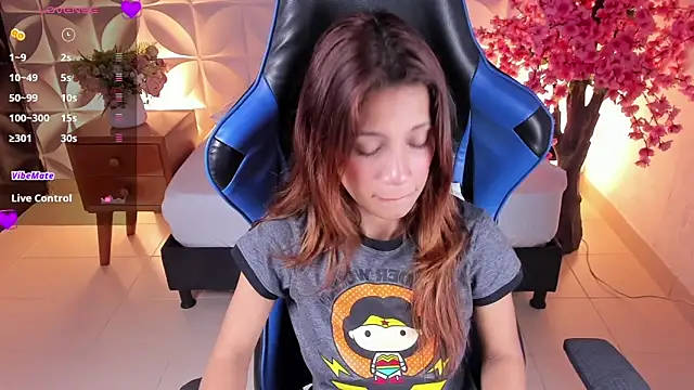 cora 22 online show from 12/28/24, 12:24