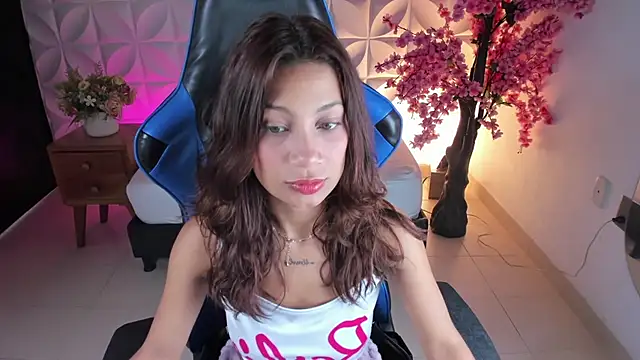 cora 22 online show from 01/25/25, 12:16