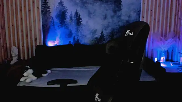 EmilyWilden online show from 11/04/25, 08:13