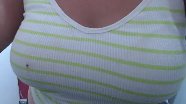 Laura hottt online show from 10/27/25, 05:39