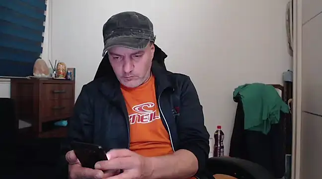 0anal21 online show from 03/01/25, 06:54