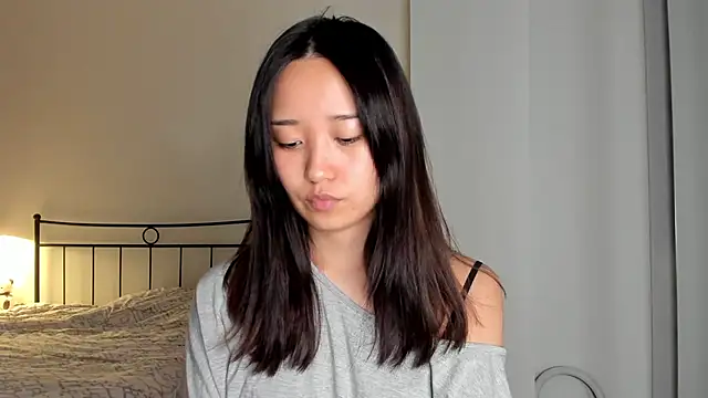 julias tapes online show from 02/11/25, 09:14