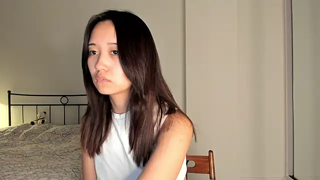 julias tapes online show from 03/03/25, 05:53