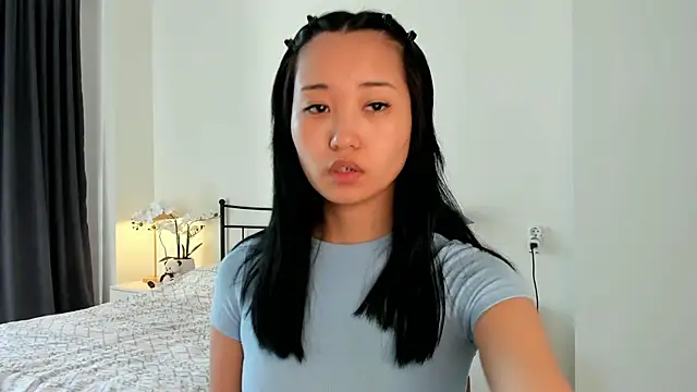 julias tapes online show from 03/17/25, 05:56