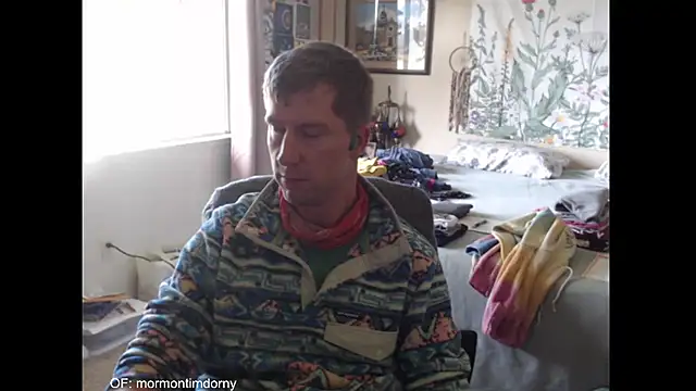 MormonPineapples online show from 11/21/25, 09:46