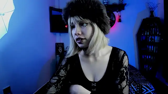 Akane-Mou online show from 10/16/25, 10:22