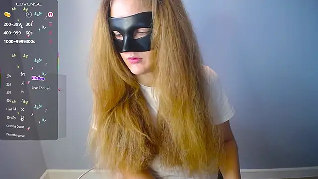 Snapshot of BubbbleGumm chatting on 11/12/25, 07:42 BubbbleGumm online show from 11/12/25, 07:42