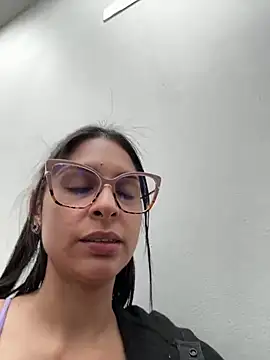 Snapshot of charlotte_stevenss_ chatting on 01/13/25, 06:38 charlotte stevenss online show from 01/13/25, 06:38