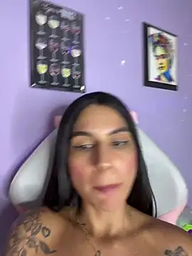 Snapshot of charlotte_stevenss_ chatting on 02/16/25, 09:05 charlotte stevenss online show from 02/16/25, 09:05