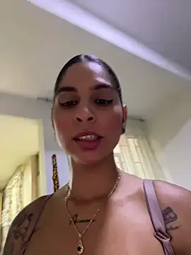 Snapshot of charlotte_stevenss_ chatting on 03/19/25, 04:55 charlotte stevenss online show from 03/19/25, 04:55