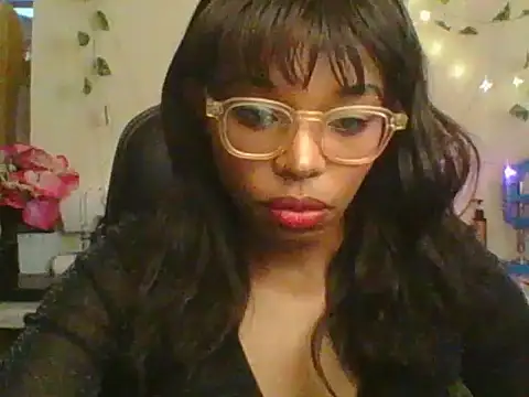 Snapshot of Anaconda2350 chatting on 10/19/25, 10:49 Anaconda2350 online show from 10/19/25, 10:49