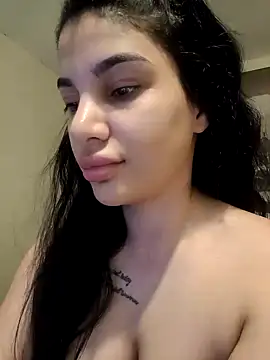 Snapshot of Samira30 chatting on 02/10/25, 08:31 Samira30 online show from 02/10/25, 08:31