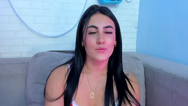 Snapshot of Helenn_monroy1 chatting on 02/13/25, 11:28 Helenn monroy1 online show from 02/13/25, 11:28