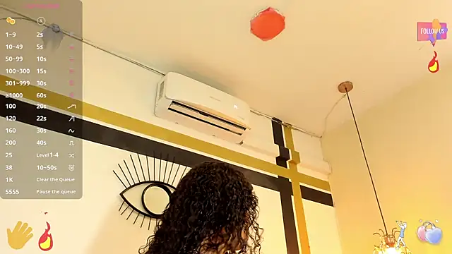 Snapshot of LunaGudi chatting on 03/08/25, 02:19 LunaGudi online show from 03/08/25, 02:19