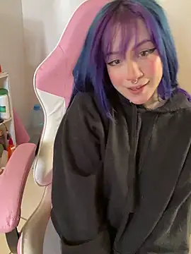 Lucygothic online show from 12/27/24, 08:50