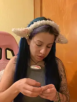 Lucygothic online show from 01/23/25, 01:08