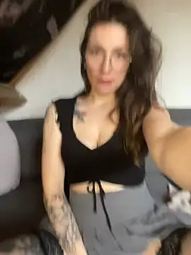 TalullaX online show from 02/20/25, 02:35