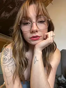 TalullaX online show from 03/11/25, 03:23