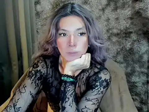 Snapshot of Rhianna_wilson chatting on 01/22/25, 04:55 Rhianna wilson online show from 01/22/25, 04:55