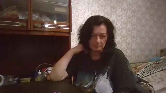 GypsiQueen2 online show from 10/09/25, 04:49