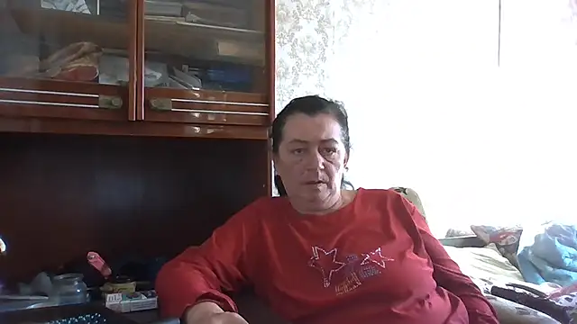 GypsiQueen2 online show from 10/29/25, 12:07