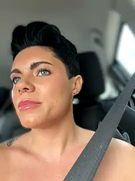 LukeLouHarvey online show from 10/14/25, 05:08