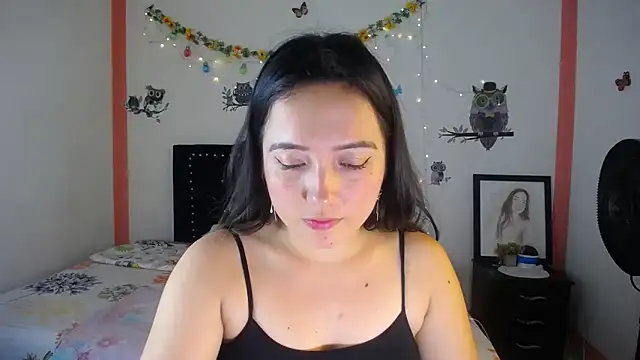 naughty girl 4u online show from 01/09/25, 03:55