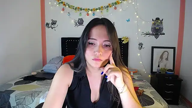 naughty girl 4u online show from 03/07/25, 09:06