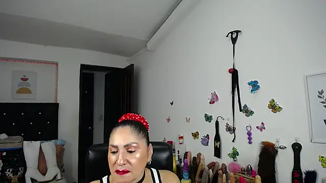 mature bigboobs10 online show from 10/26/25, 04:18