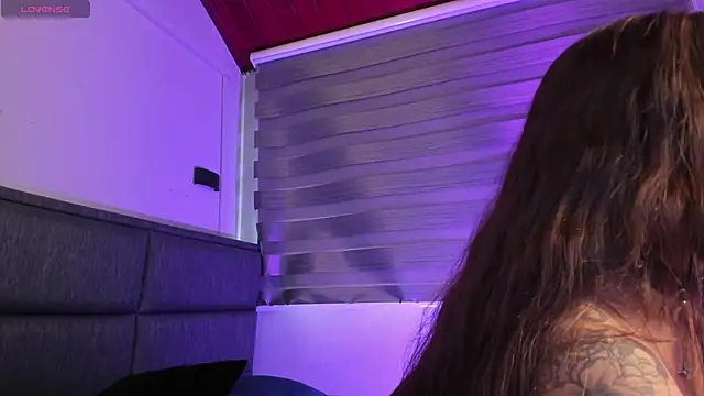 MERIDA TAYLOR online show from 02/26/25, 07:05